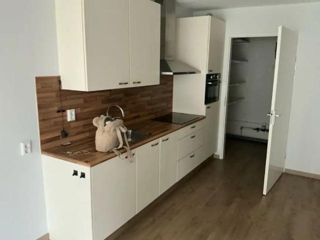 Appartement te huur in Groot-IJsselmonde, Rotterdam