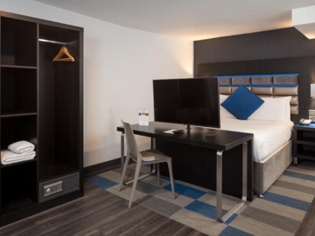 Flat for rent in Two Mills, Cheshire