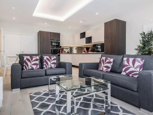 Flat for rent in Surbiton, Greater London