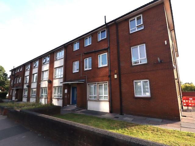 Flat for rent in Wensley Fold, Blackburn