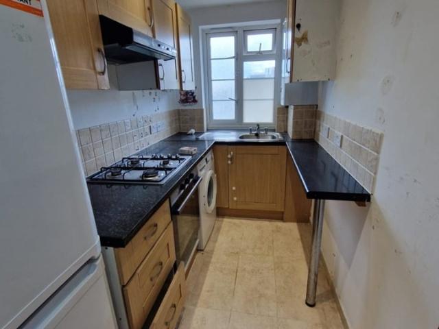 Flat for rent in Cricklewood, Cricklewood