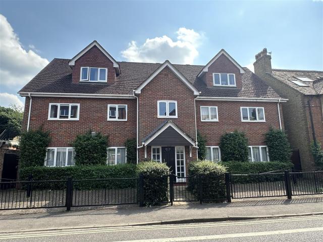 Flat for rent in The Slade, Oxfordshire