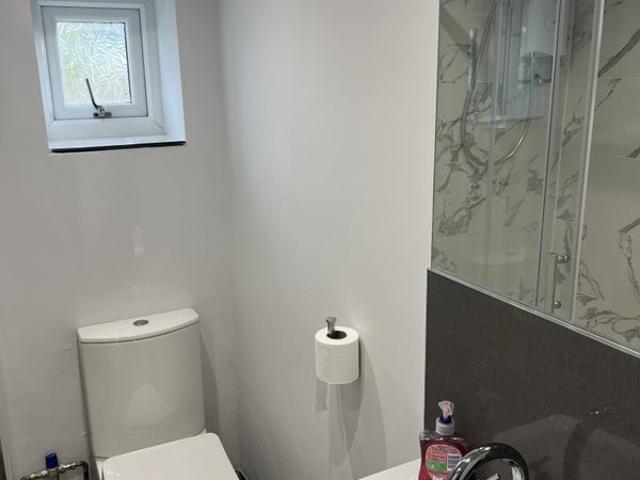 Flat for rent in Whinny Heights, Blackburn