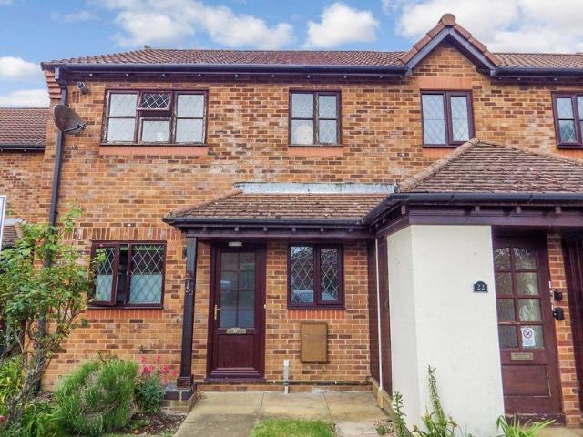 Flat for rent in Stoke Mandeville, Buckinghamshire