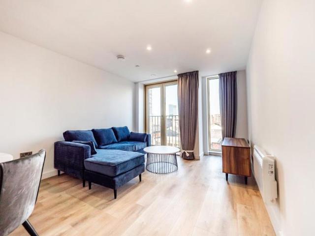Flat for rent in Georgia, Greater Manchester