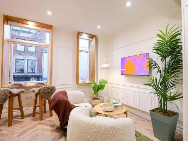 Flat for rent in City Centre, Georgia