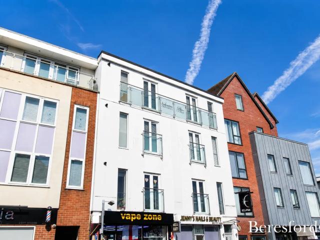 Flat for rent in Navestock Side, Essex