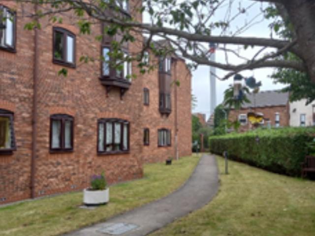 Flat for rent in Beamhurst, Staffordshire