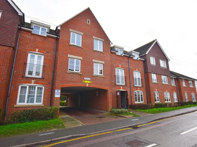 Flat for rent in Rainham, Gillingham