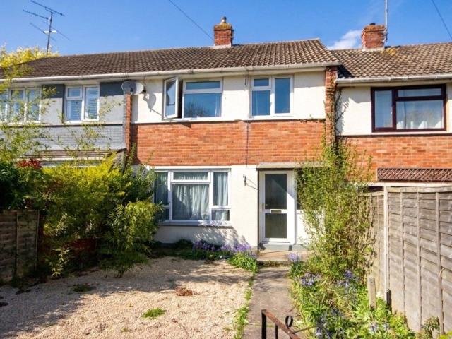 House for rent in Kingswood