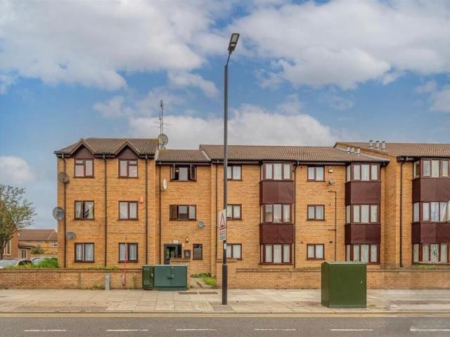 Flat for rent in Greater London