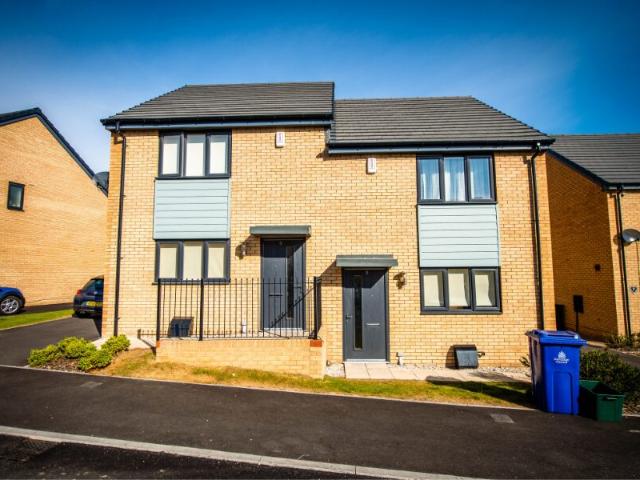 Flat for rent in Edlington, South Yorkshire