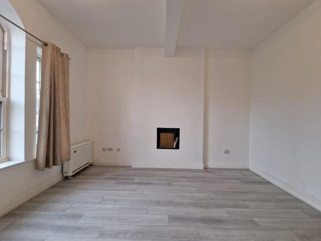 Flat for rent in Orrell Post, Wigan