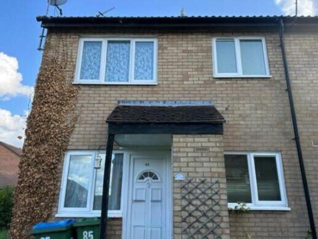 Flat for rent in Stoke Mandeville
