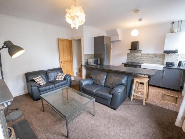 Flat for rent in Highfields, Huddersfield