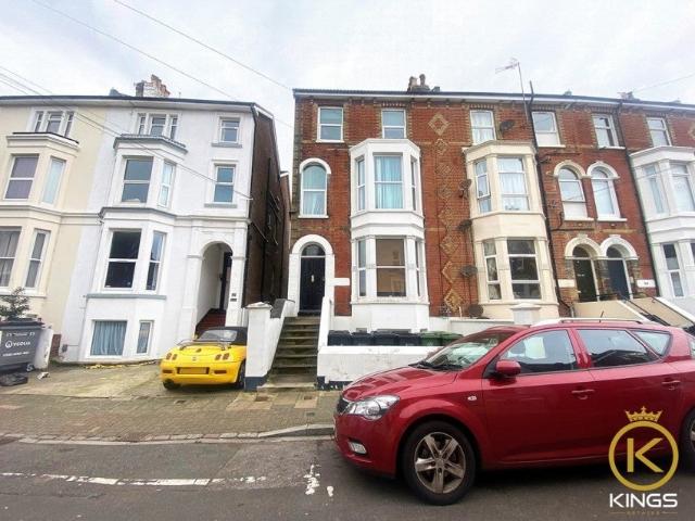 Flat for rent in Southsea, City Of Portsmouth