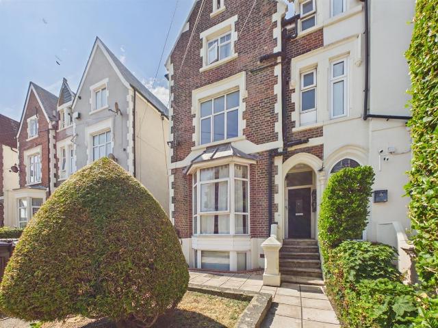 Flat for rent in Southsea, Portsmouth