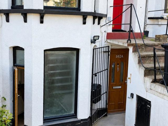 Flat for rent in London Borough of Croydon, Greater London
