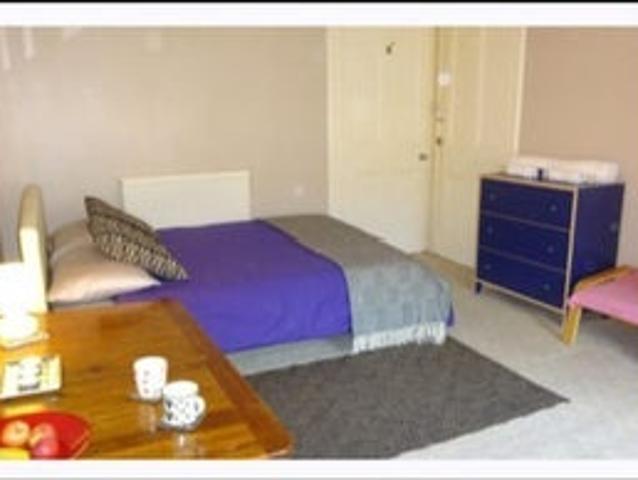 Flat for rent in St Leonards, Newington