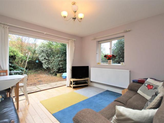 Flat for rent in London Borough of Haringey, Greater London