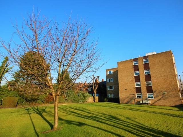 Flat for rent in Greater London