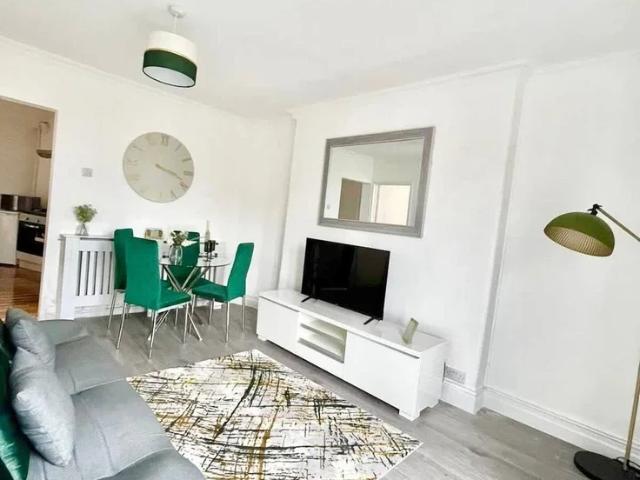 Flat for rent in Southsea, City Of Portsmouth