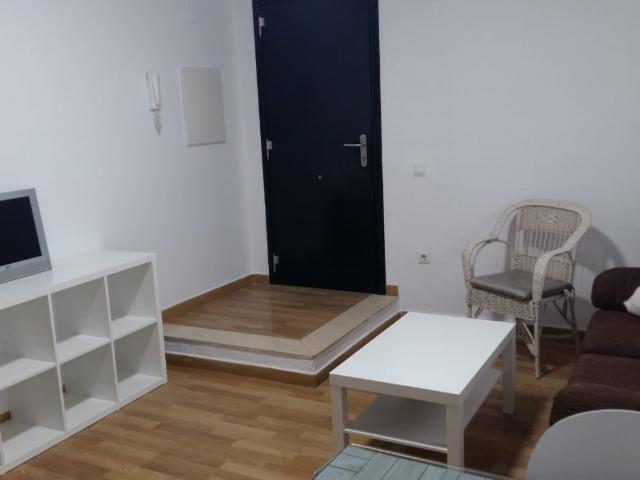 Apartamento en alquiler en Palomares Del Río, Andalucía