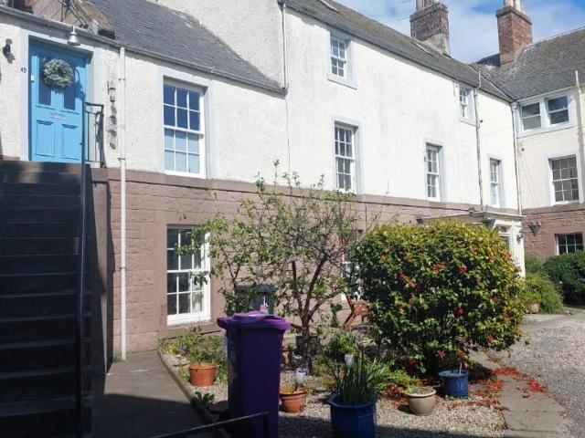 Flat for rent in Ferryden, Scotland