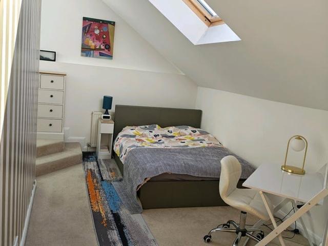 Flat for rent in Broughton, Scotland