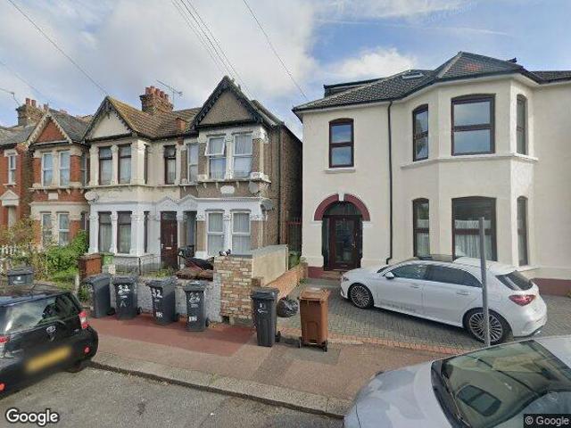 Flat for rent in Greater London
