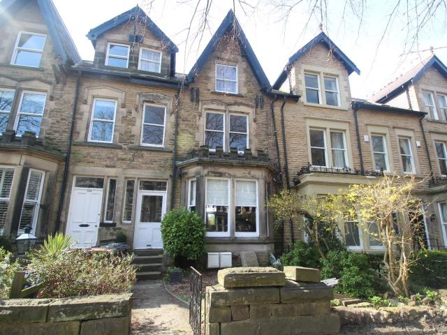 Flat for rent in Low Harrogate, Harrogate