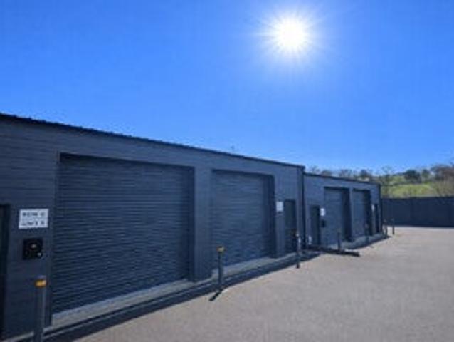 Flat for rent in Broxbourne, Hertfordshire