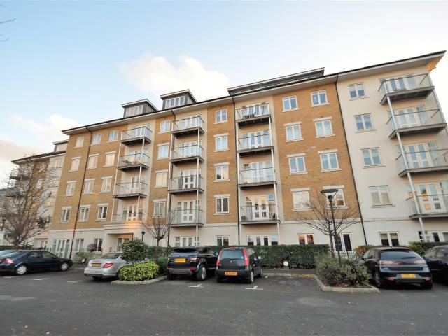 Flat for rent in West Drayton, West Drayton