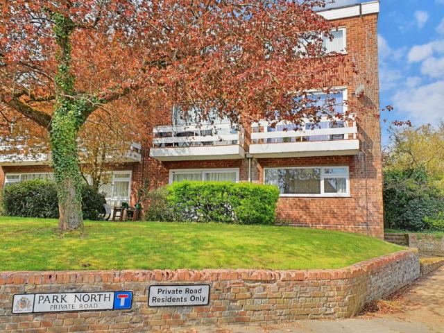 Flat for rent in The Dales, Key Street