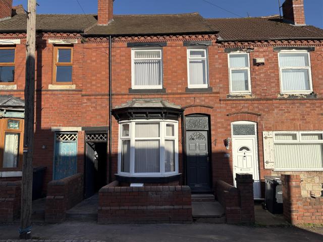 Apartment for rent in Dixons Green, West Midlands