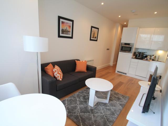 Flat for rent in Spring Park, Luton