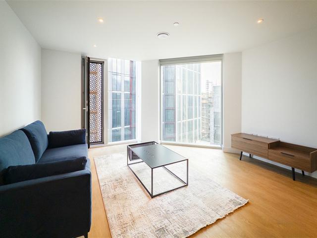 Flat for rent in Bassaleg, Wales
