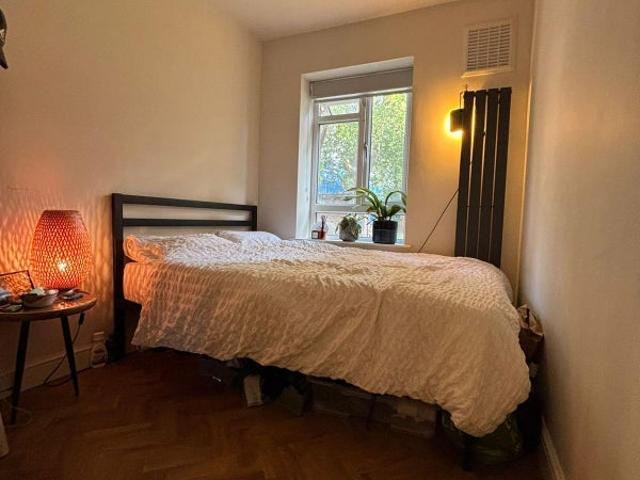 Flat for rent in Park View Estate, Greater London