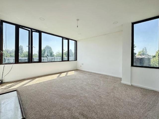 Flat for rent in West Midlands