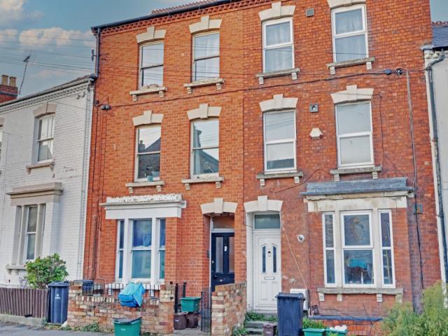 Flat for rent in Kings Barton, Gloucester