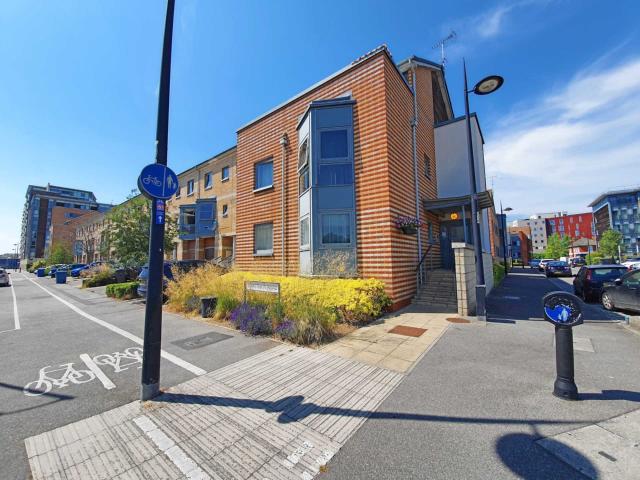 Flat for rent in Key Street, Suffolk