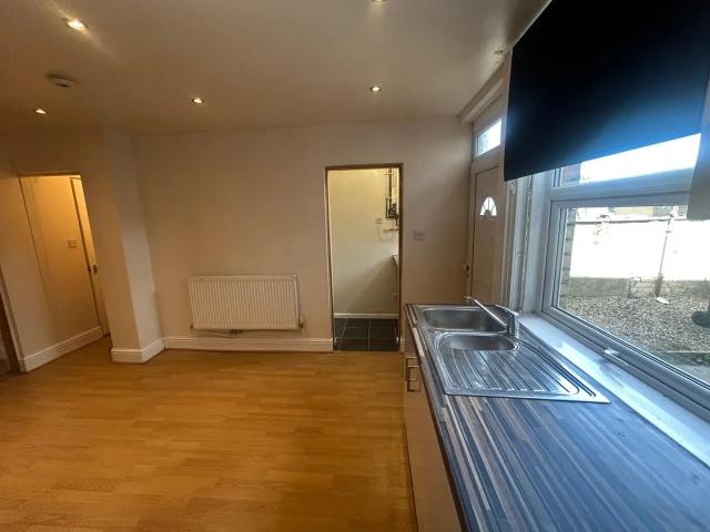 Flat for rent in High Utley, Keighley