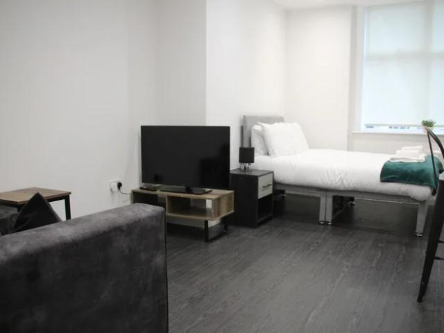 Flat for rent in Little Germany, West Yorkshire