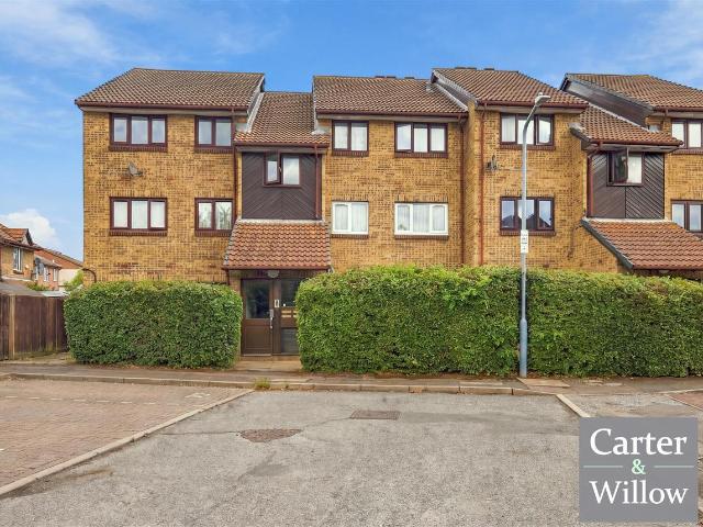 Flat for rent in Chadwell Heath, Greater London