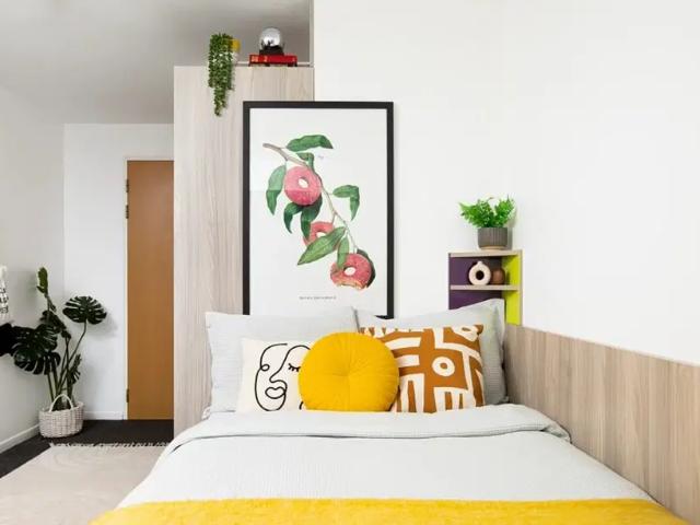 Flat for rent in Adamsdown, Cardiff