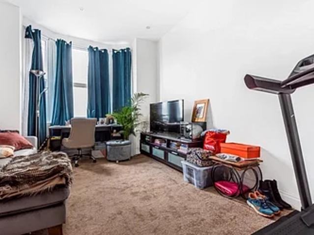 Flat for rent in Colney Hatch, Isle Of Man