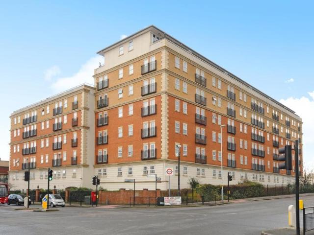 Flat for rent in Greater London