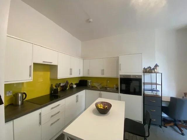 Flat for rent in Plasnewydd, Falcon Lodge