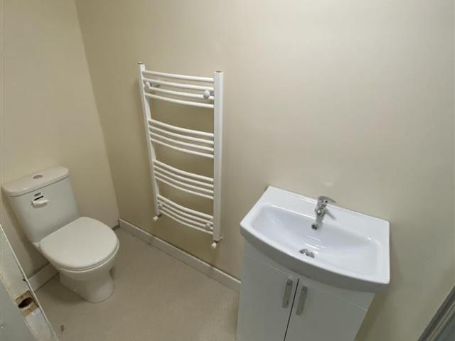Flat for rent in Pontypridd, Wales