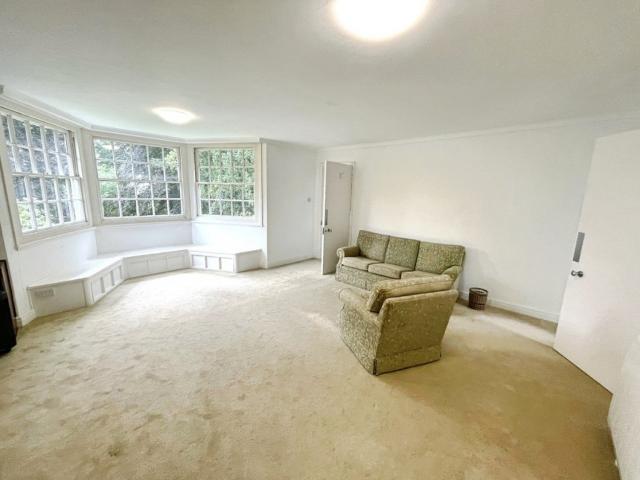 Flat for rent in Budock, Budock Water